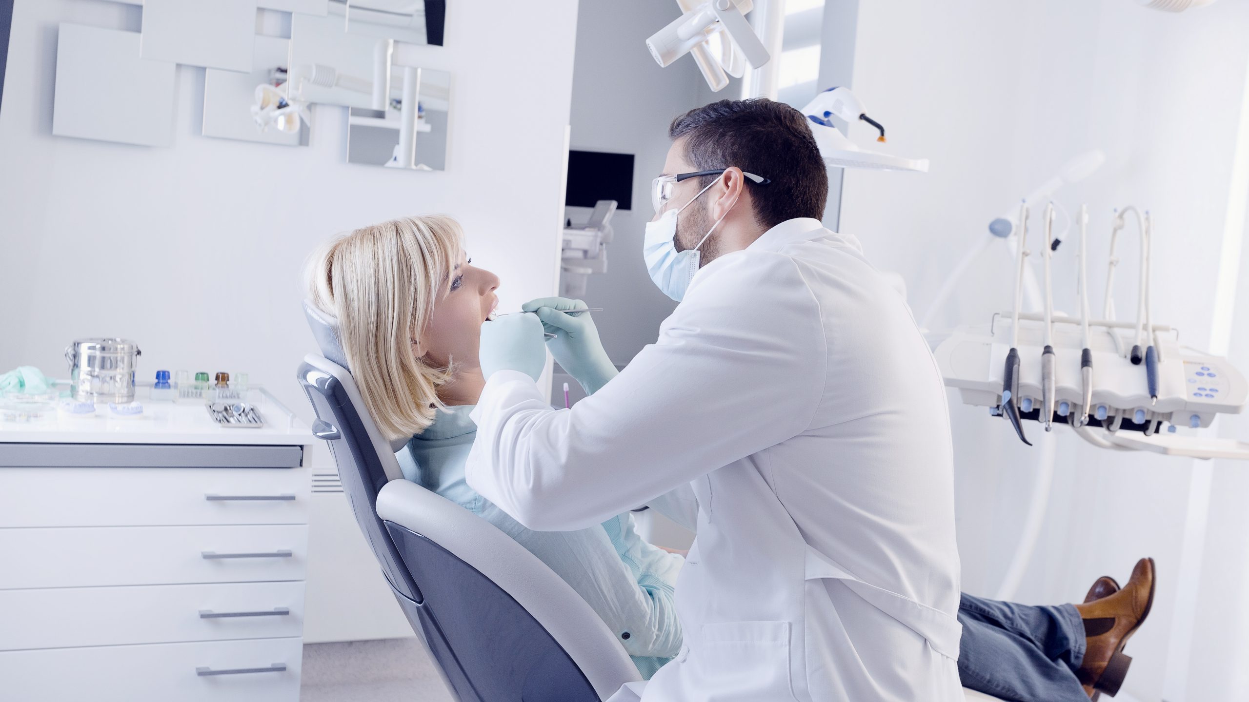 Dentist in Carlinville, IL
